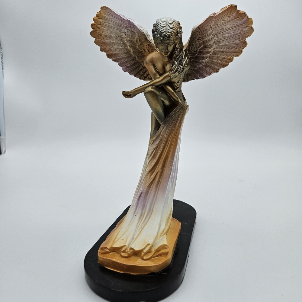 Redemption Angel Sculpture Angel Figurines for Home Decor Ornament S Collectible